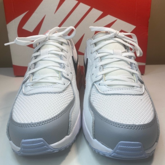 🔥 NIKE AIR MAX EXCEE WHITE PEACH GREY WOMENS RUNNING SHOE SIZE 9.5 DV2189-100 - Picture 3 of 9